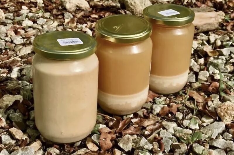 Domowej roboty zakwas na żurek, dzięki któremu przygotujesz wyśmienity żurek lub żur.