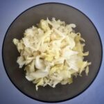 Domowa kapusta kiszona, czyli jak zrobić zdrową i pyszną przekąskę