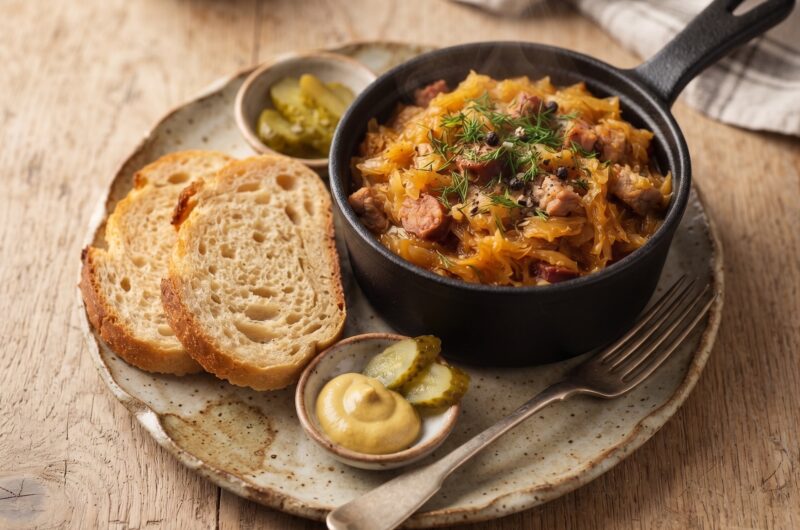 bigos babci anieli podany do stołu
