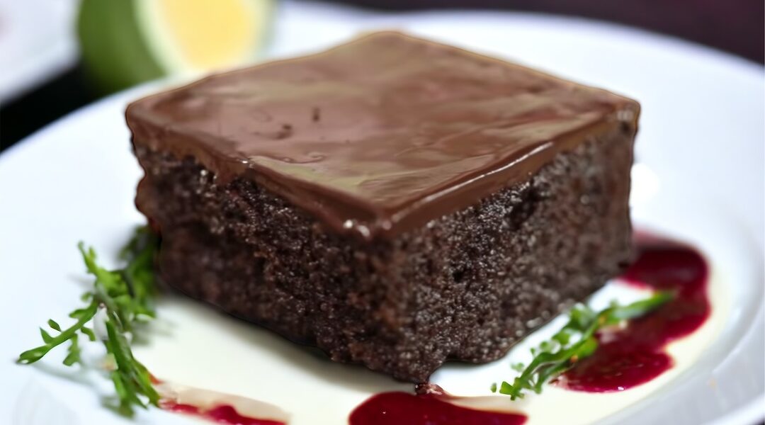 Ciasto czekoladowe z polewą czekoladową