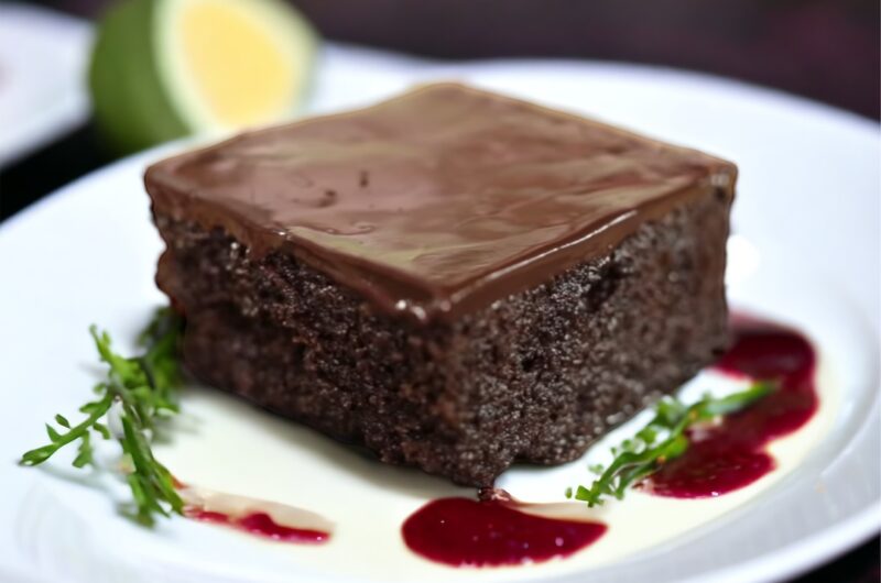 Ciasto czekoladowe z polewą czekoladową