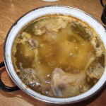 confit z kaczki w trakcie