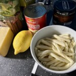 sałatka z makaronu ciecierzycy i sera