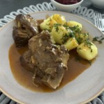 żeberka wieprzowe w sosie paprykowym