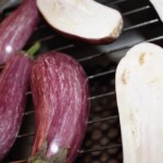 Bakłażan zapiekany z fetą i pomidorami