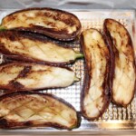 Bakłażan zapiekany z fetą i pomidorami