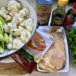 curry z okrą kalafiorem i kurczakiem