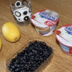 deser cytrynowy z borówkami