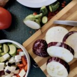 pokrojone warzywa na talerzu