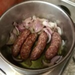 kiełbaski białe w garnku