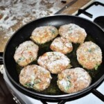 Gołąbki bez zawijania smażą się na patelni