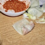 Gołąbki węgierskie pieczone na kapuście kiszonej