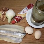 Hekele pasta śledziowa i sałatka ze Śląska składniki