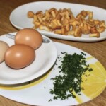 Jajecznica z kurkami