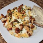 Jajecznica z kurkami