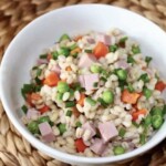 Kasza pęczak z szynką marchewką i groszkiem