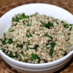 Kasza z mięsem wieprzowym i szpinakiem