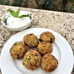 Klopsiki z cukinii z fetą i świeżą miętą