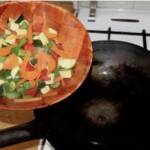 Kurczak w sosie curry z warzywami