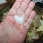 sólo morska na dłoni