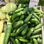 Ogórki gruntowe na straganie