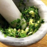 omlet z wieprzowiną po tajsku