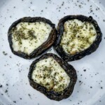 Pieczarki z grilla z serem i oregano