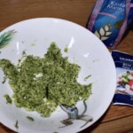 starta odciśnięta cukinia w misce