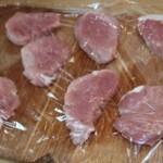 polędwiczka wieprzowe pokrojona w plastry