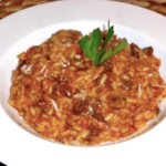 Ryż po majorkańsku z kaszanką i kiełbasą