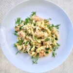 Ryż smażony z krewetkami i omletem