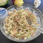 sałatka coleslaw w misce