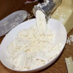 ser biały mielony w maszynce