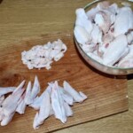 sprawianie skrzydełek z kurczaka