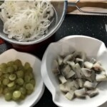 śledzie w śmietanie