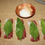 Szparagi zapiekane w cieście z szynką dojrzewającą