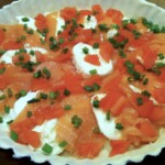 tarta z łososiem na cieście francuskim