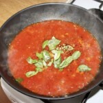 włoski sos pomidorowy na patelni