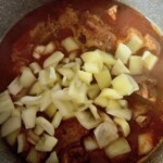 Żeberka duszone z warzywami i słodką papryką