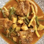 Żeberka duszone z warzywami i słodką papryką