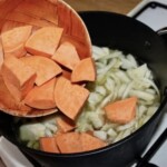 Zupa brokułowa z fenkułem batatem i kurczakiem