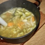 Zupa brokułowa z fenkułem batatem i kurczakiem