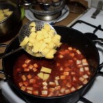 Zupa gulaszowa z bażanta z grzybami