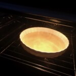 Clafoutis ciasto z wiśniami w piekarniku