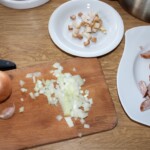 drobno siekany boczek i cebula