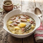 kartoflanka zupa ziemniaczana w misce