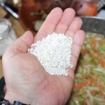 garść kaszy jęczmiennej