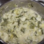 młoda kapusta zasmażana w garnku