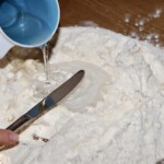 przygotowanie ciasta na pierogi