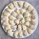 pierogi z mięsem gotowe do gotowania